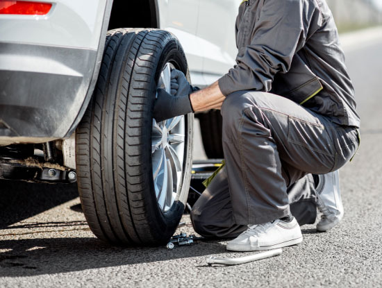 Emergency Tyre Fitting