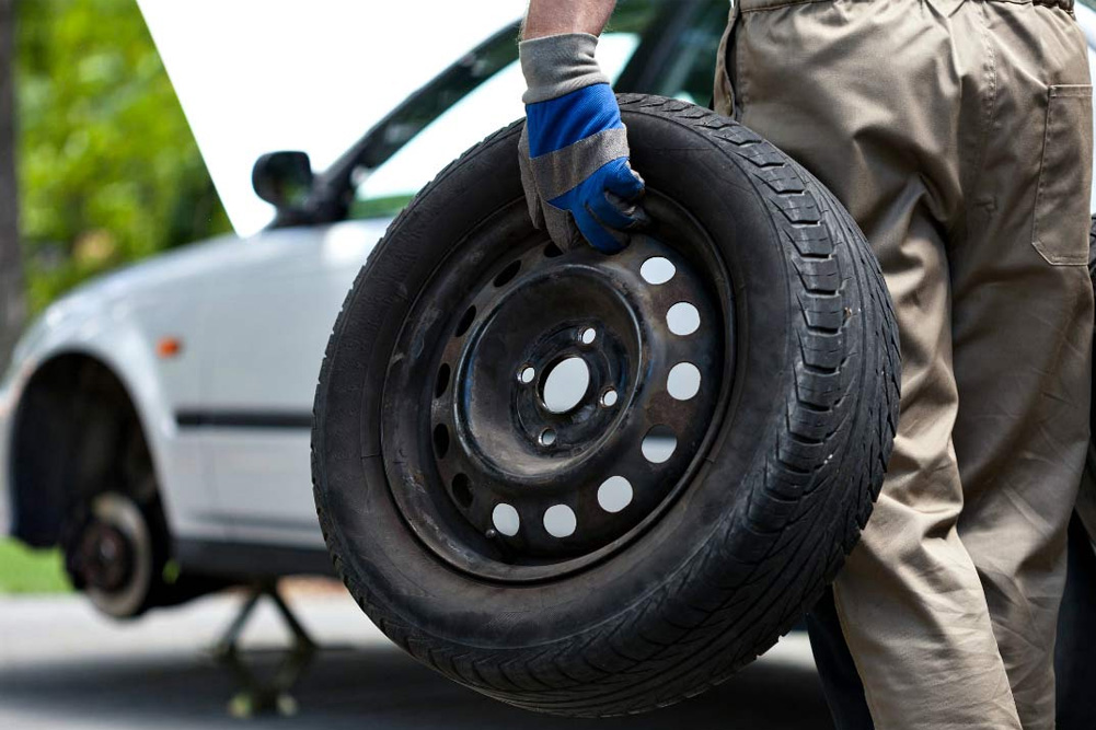 Mobile Tyre Replacement